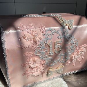 Decorative Pink Quinceañera card box with 15 Embellishment